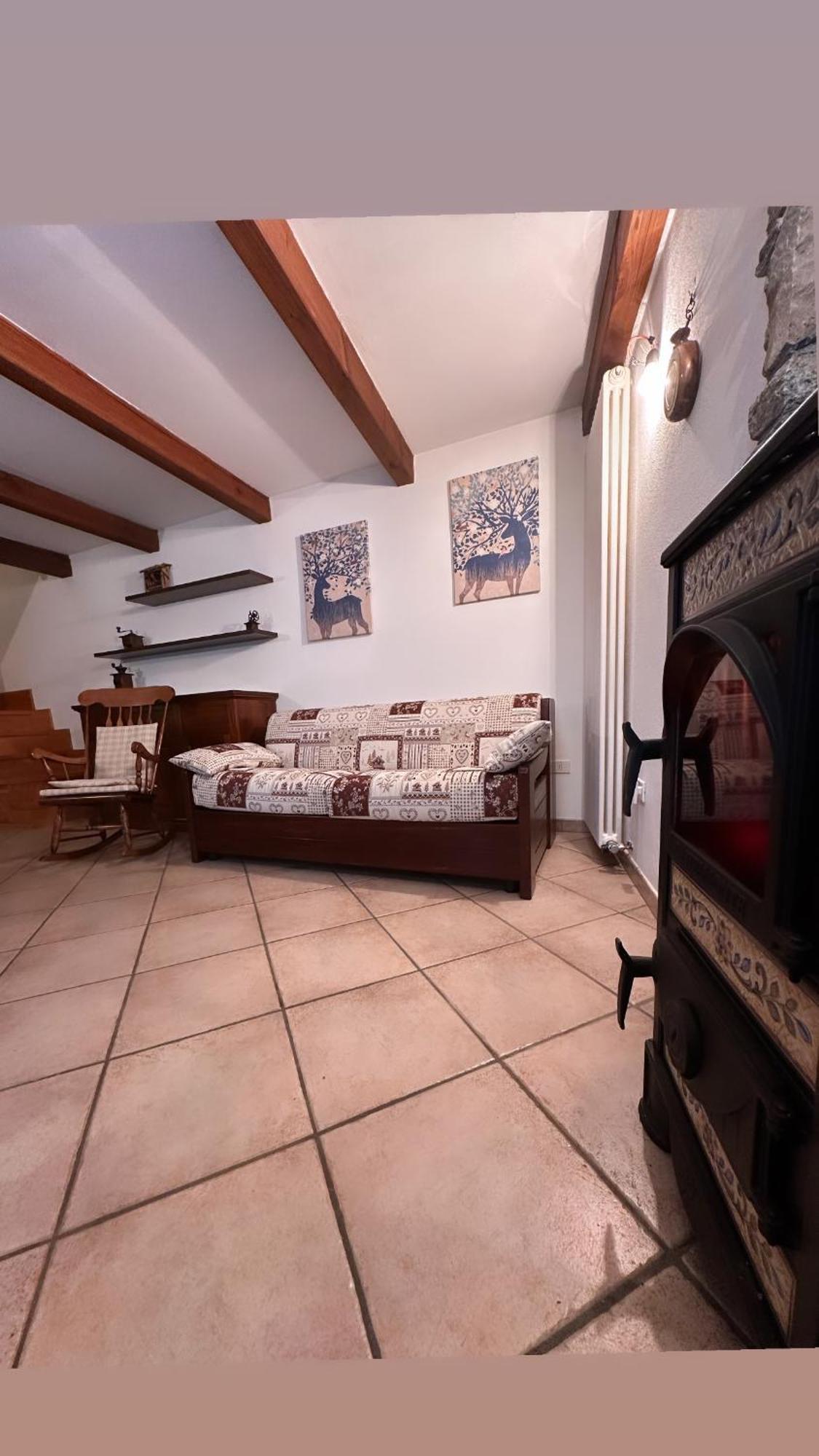 La Tana Dell'Ermellino Villa Arliod ภายนอก รูปภาพ